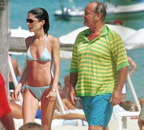 Jack Nicholson & Lara Flynn Boyle Jack Nicholson & Lara Flynn Boyle