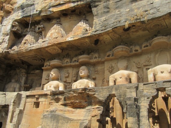 Jain-Tirthankar-Statue