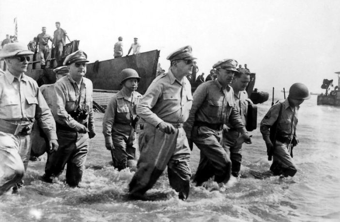 The Greatest Blunders of World War II: How Errors Mistakes and Blunders Determined Victory or Defeat