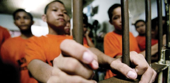 Children-in-adult-prison