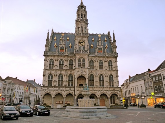 town-hall-gothic