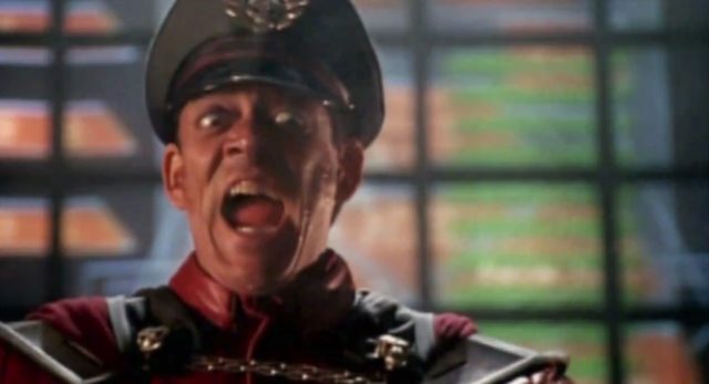 raul-julia-m-bison