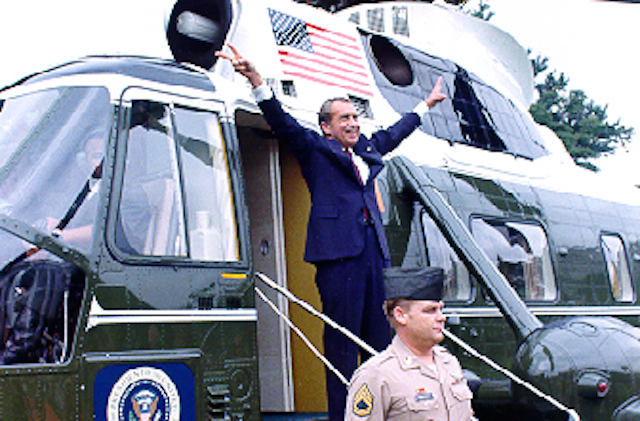 Nixon-depart