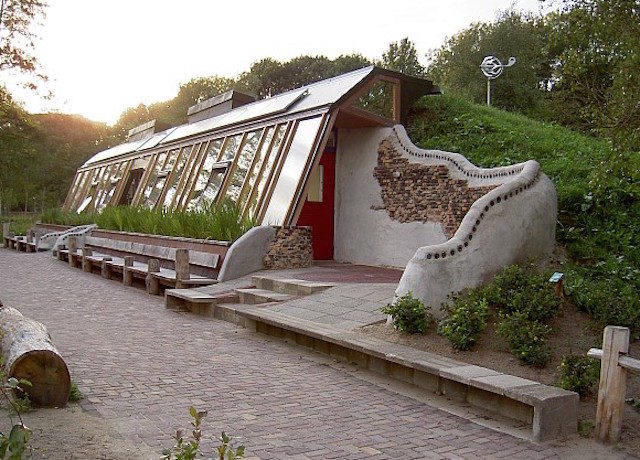 earthships