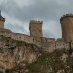 10 Incredible Defenses of Ancient Castles