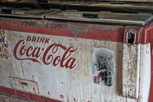 5 Dark Secrets About Coca-Cola - Toptenz.net