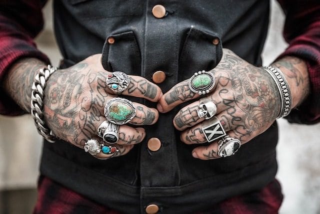 10 Facts About the Psychology of Tattoos - Toptenz.net